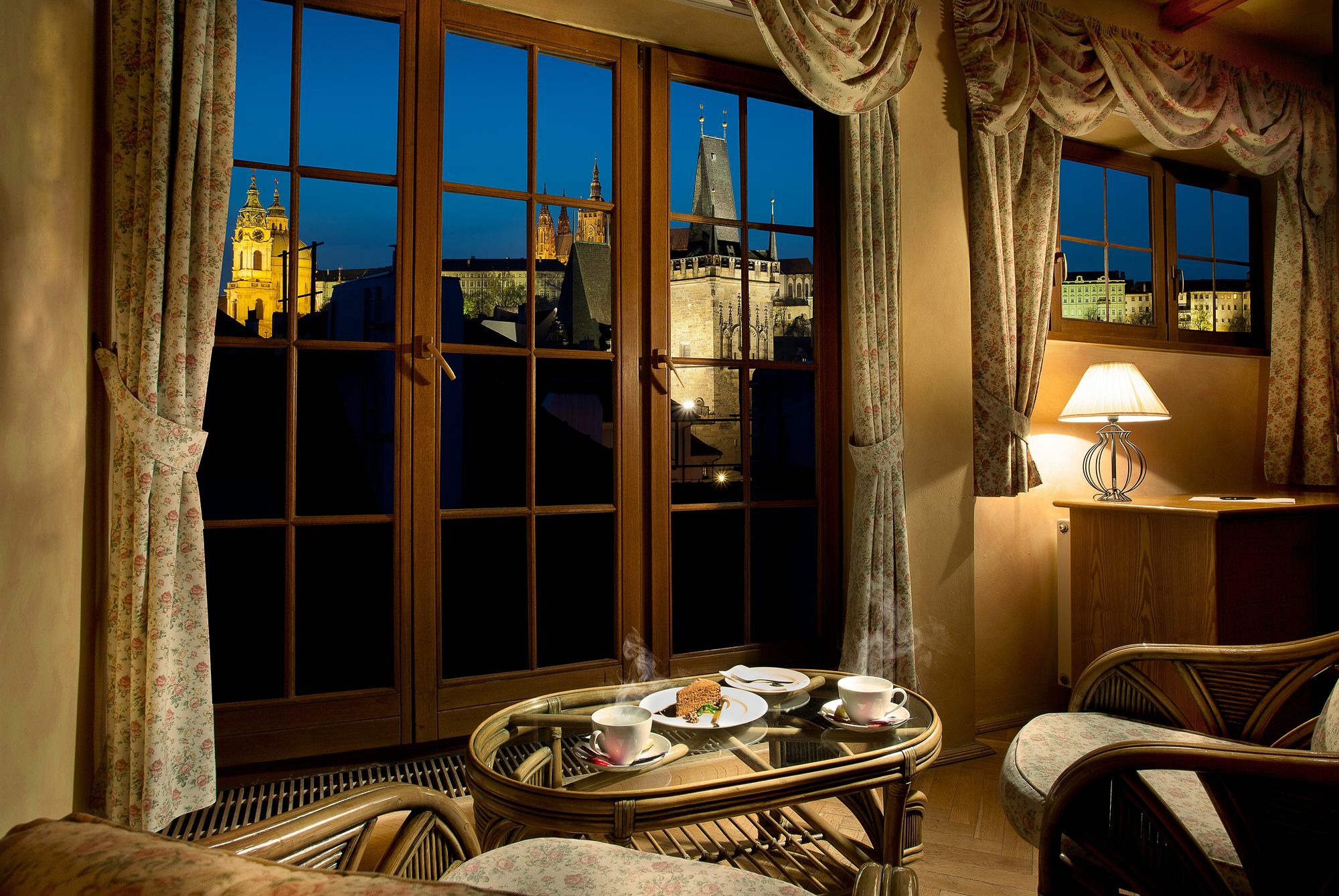 Hotell At The Golden Scissors Prag